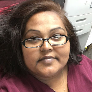 Meet your Posher, Debbie